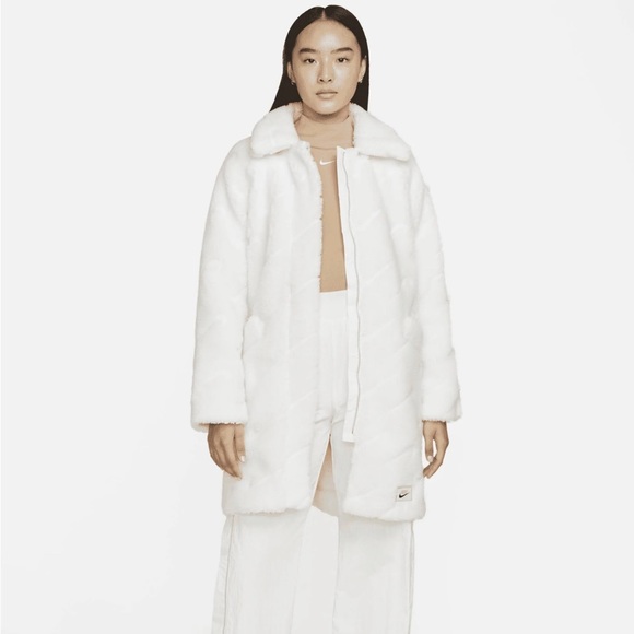 Nike Sportswear NWT White Icon Clash Long Sherpa Jacket Womens Size Large - Picture 2 of 14